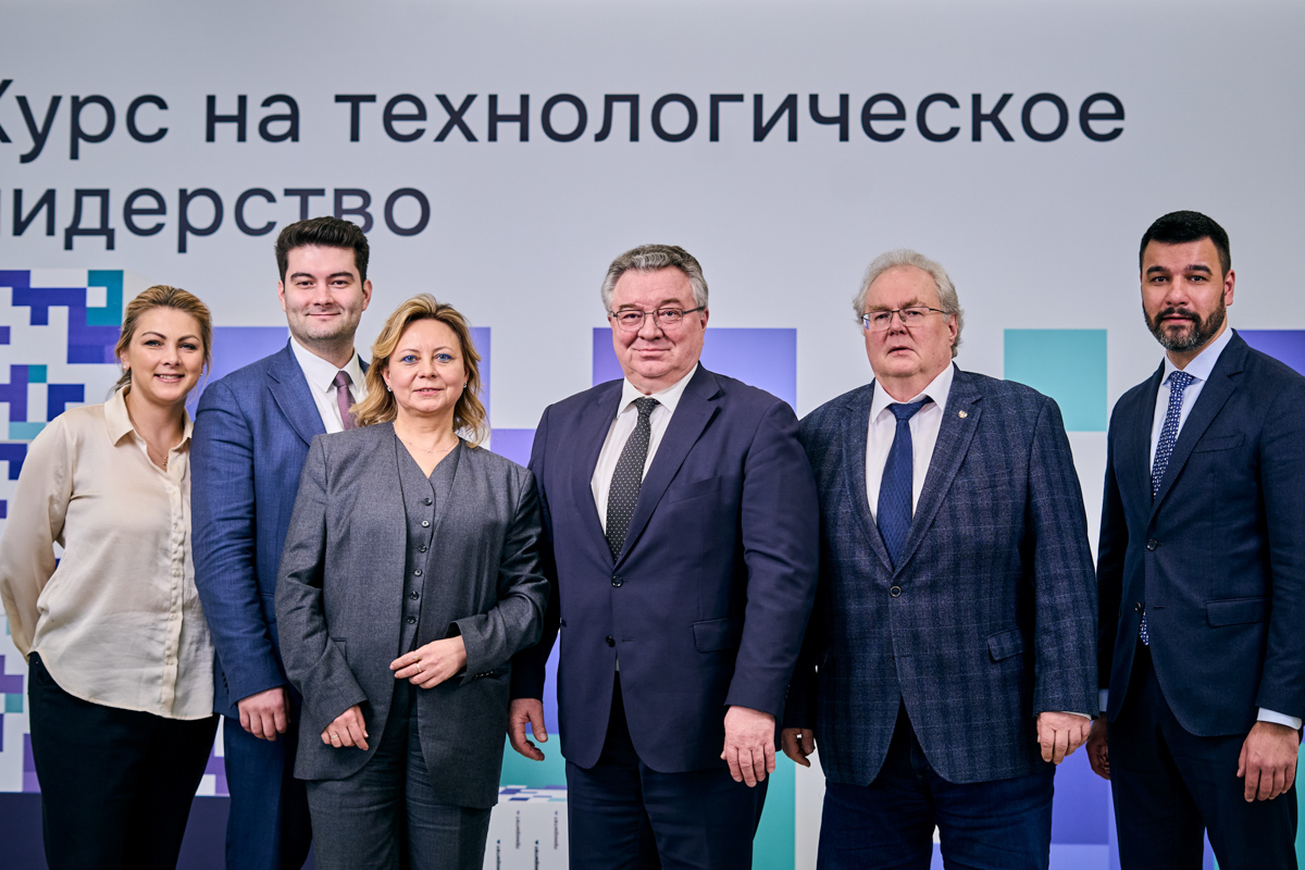 Команда Политеха на защите Программы развития Команда Политеха на защите Программы развития