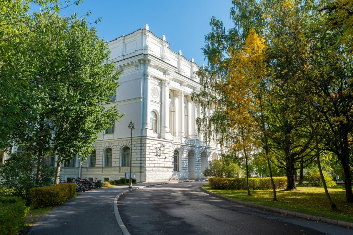 СПбПУ поднялся среди вузов России в авторитетном международном рейтинге QS World University Rankings 2027